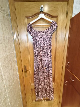 Vestido largo estampado rosa y morado