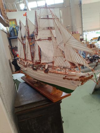 Maqueta barco Juan Sebastián Elcano