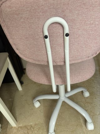 Silla de oficina rosa y blanca