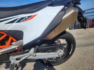 KTM 690R Supermoto