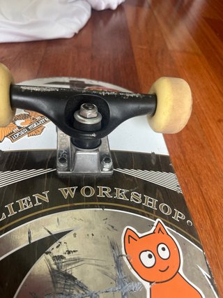 Skate Alien Workshop Usado