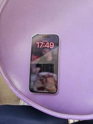 iPhone 14 Pro Max Morado