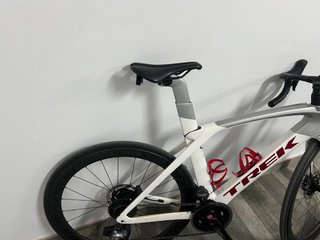 Bicicleta Carretera Trek Blanca