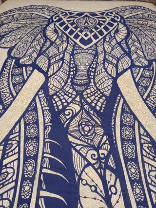 TELA ARTESANAL ELEFANTE AZUL 2 STOCK