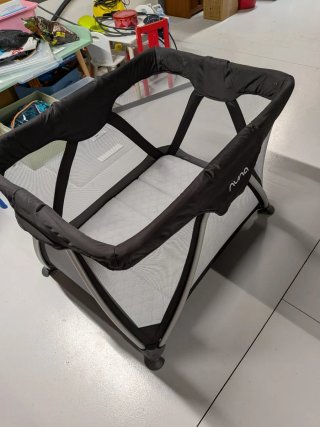 Cuna de viaje Nuna a recoger