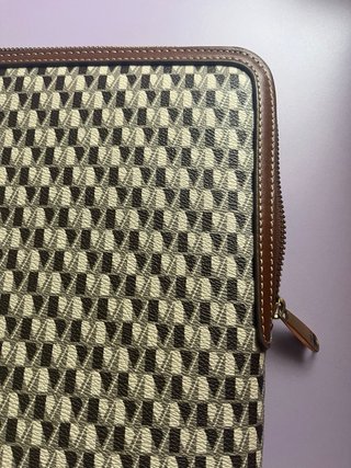 Funda portátil Mango