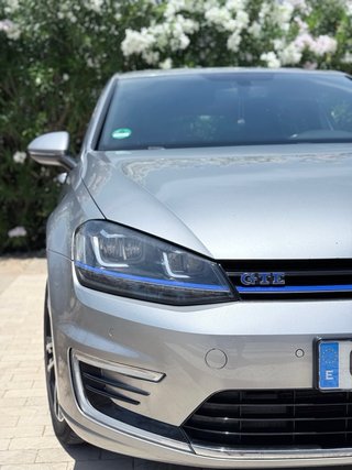 Volkswagen Golf GTE DSG
