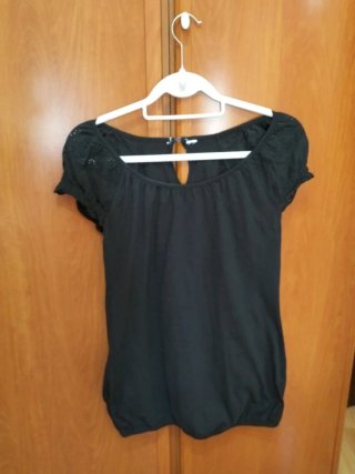 Camiseta C&A manga corta negra Talla M