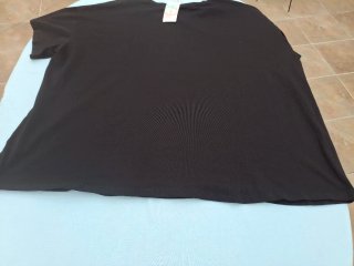Camiseta T 56. Con etiquetas. VER medidas