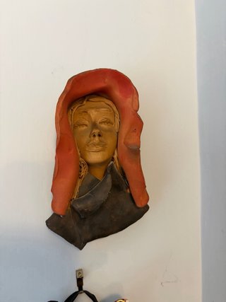 Statuetta donna vintage terracotta
