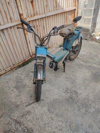 Moto Peugeot 102 Antigua para Restaurar