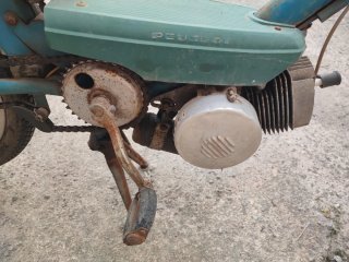 Moto Peugeot 102 Antigua para Restaurar