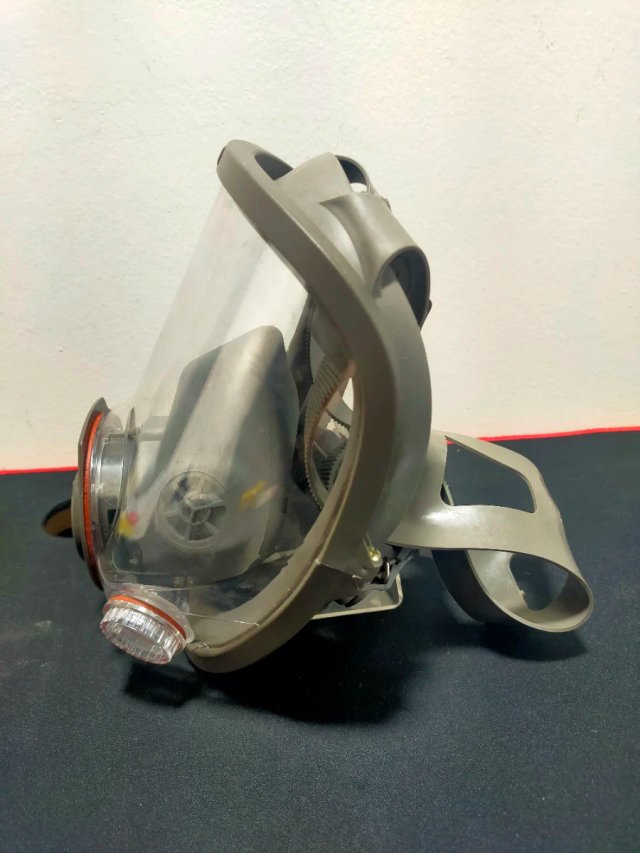 Máscara de gas completa