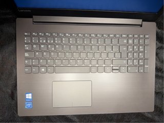 Lenovo IdeaPad 320 Gris/Plata ,excelente estado