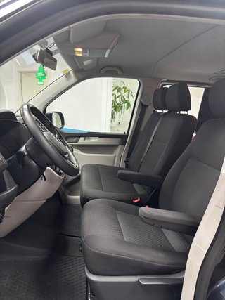 Volkswagen Caravelle T6.1 9 plazas IVA deducible