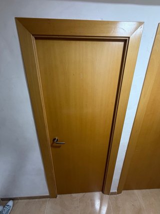 PUERTAS ABATIBLES EN BLOCK