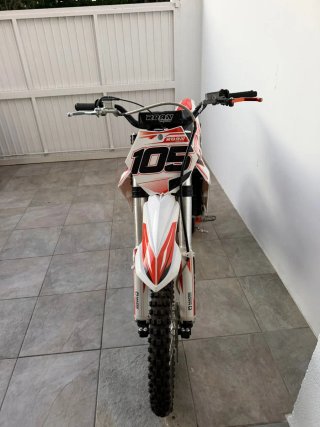 Moto Cross 105cc 2T Roan Casi Nueva