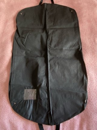 Funda de ropa Boss negra
