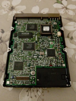 Hard disk Samsung VG34323A