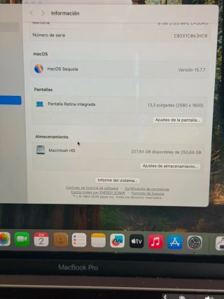 MacBook Pro 2018 i5 8GB RAM 256 GB SSD