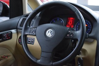 Volkswagen Touran 2.0 TDI