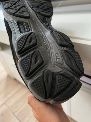 Asics Gel NYC Negro/Gris
