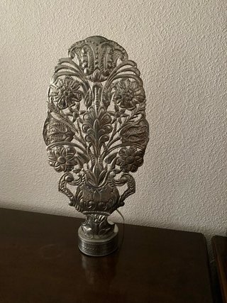 Lámpara repujada estilo Granadino