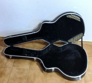 Astuccio rigido per chitarra Archtop / Gran Auditorium