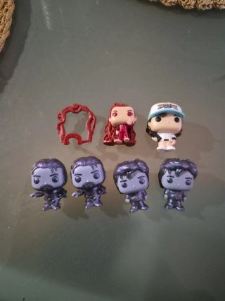 Figuras Stranger Things Kinder Huevo Originales