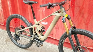 Mondraker Zenith RR Avinox M2S