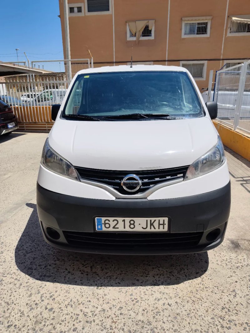 Nissan NV200 2015 - foto 1