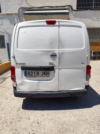 Nissan NV200 2015