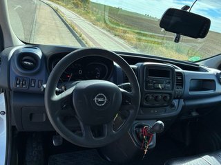 Opel VIVARO 2017