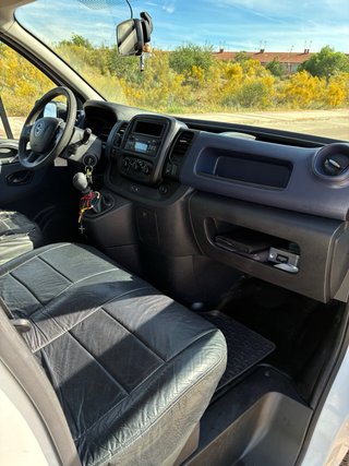 Opel VIVARO 2017