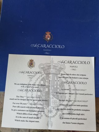 Foulard in seta Caracciolo (Napoli) 186cm x 88cm
