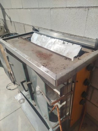 Asador de pollos profesional