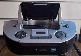 Lector CD/Radio Philips AZ1832B con puerto USB