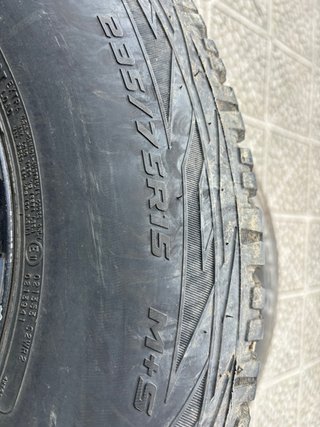 Ruedas Cooper Discoverer A/T 235/75/15