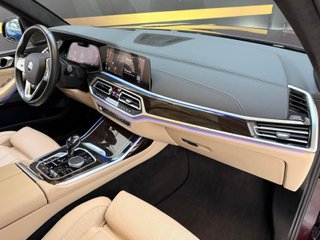 BMW X7 2022