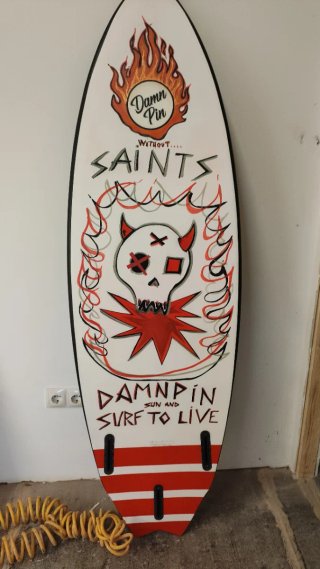 Tabla de surf de carbono 5,9