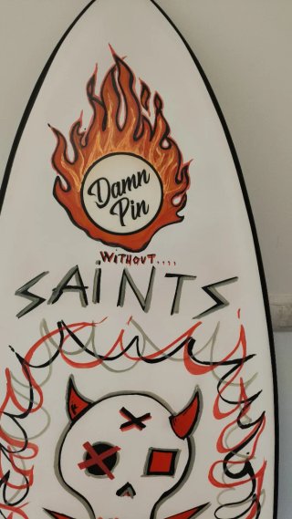 Tabla de surf de carbono 5,9