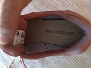 New balance 373