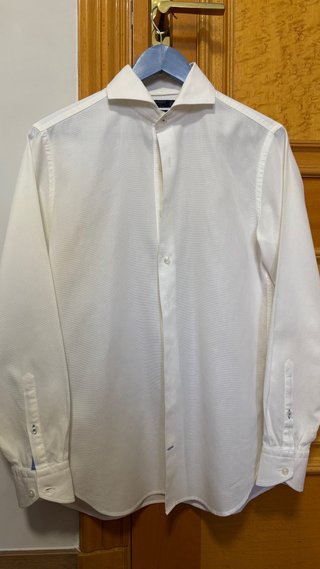 Camisa blanca de vestir