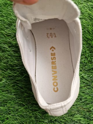 Converse NUEVAS de Piel Blancas Talla 39