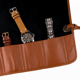 Funda de piel marrón y chenilla azul para relojes