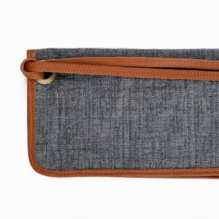 Funda de piel marrón y chenilla azul para relojes