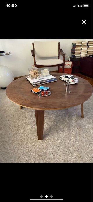 Tavolo da centro Eames EA119 Vitra Herman Miller Knoll Cassina Fritz Hansen Eames Bauhaus USM Haller Le Corbusier Eileen Grey Cesca Zara Home Andreu World Mies Van Der Rihe Togo Camaleonda Vintage Midcentury Maison du Monde industrial Eames EA119. Arne Jacobsen, Serge Mouille, Eero Aarnio, 50 60 70 80 sedia poltrona cesca detjer uovo pelle Mid century vintage retro age space italy italiana Danese Danes
