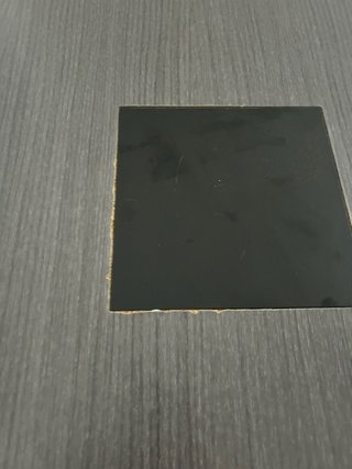 Mesa de comedor gris y azul