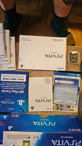 PS Vita Mega Pack 10 Juegos + 8GB
