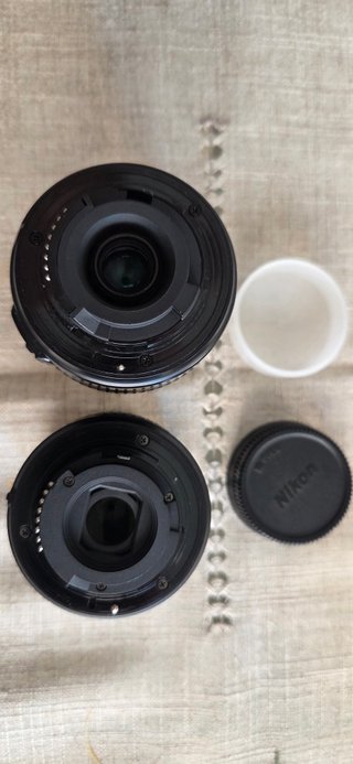 Cámara Nikon D3400 + 2 Lentes + 2 batt